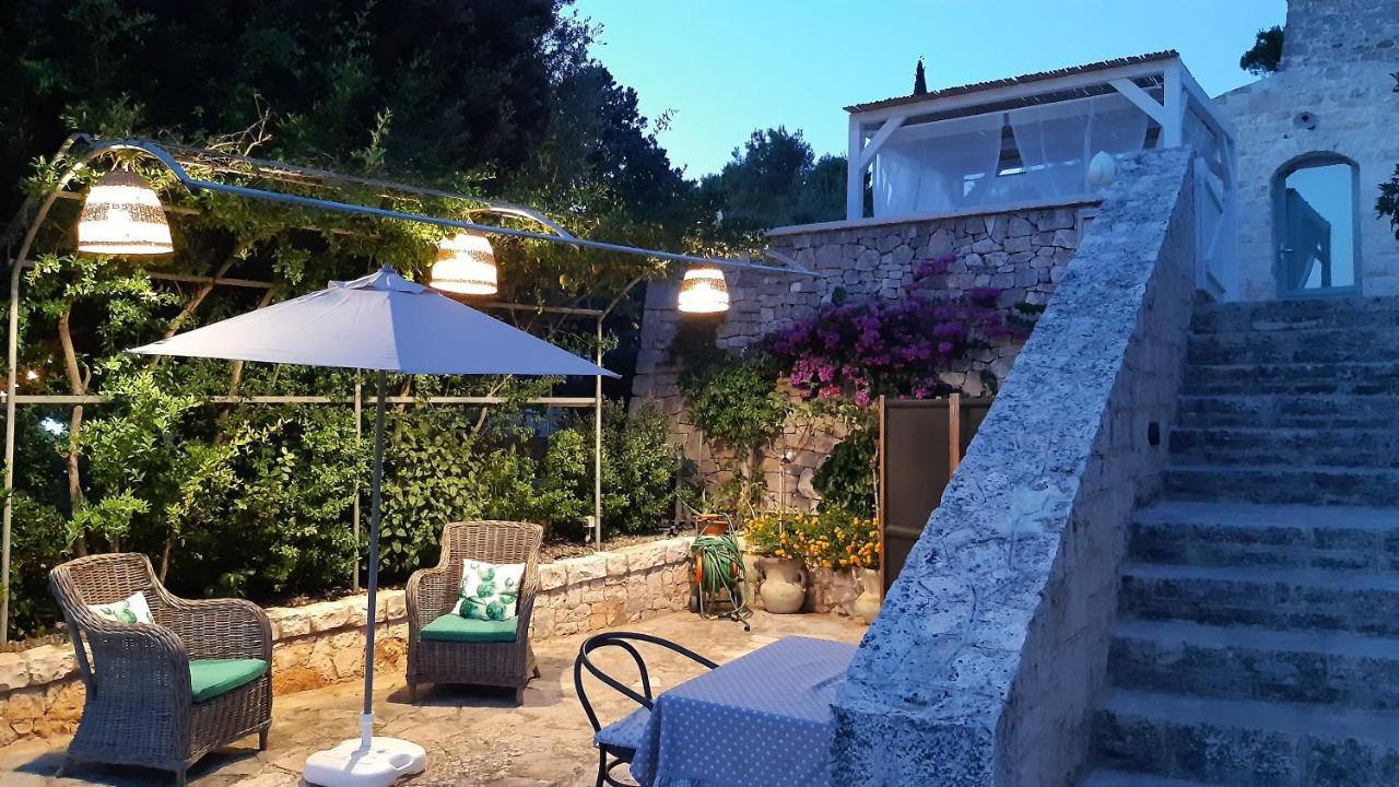 セルヴァ・ディ・ファザーノ Trulli Giaci&Mauriアパートホテル エクステリア 写真